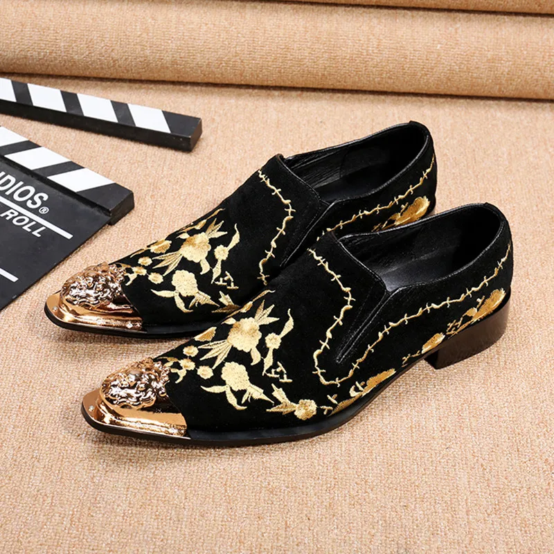

Christia Bella British Gold Embroidery Men Suede Leather Shoes Metal Pointed Toe Prom Leather Shoes Male Big Size Formal Shoes