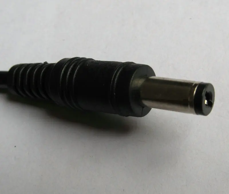 

1 piece good DC Straight 5.5*2.5mm power plug With Cable For DELL Toshiba Asus ect. Laptop computer Adapter Cord 1.2meter