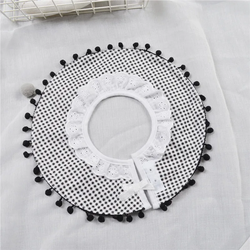Nordic Style Infant Baby Eatting Bibs Plaid Black White Princess Lace Cotton Waterproof 360 Degree Round Bib (2)