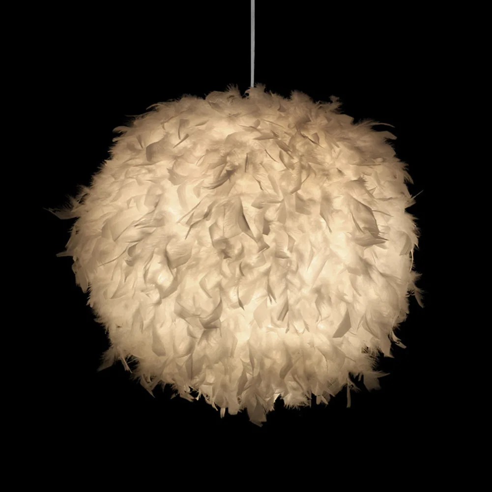 Lâmpada para Quarto Sala de Estar Modern Luxury Feather Pingente Luminaria Lamparas Droplight Lustre Romântico Pendurado Dome 6 Luzes de teto