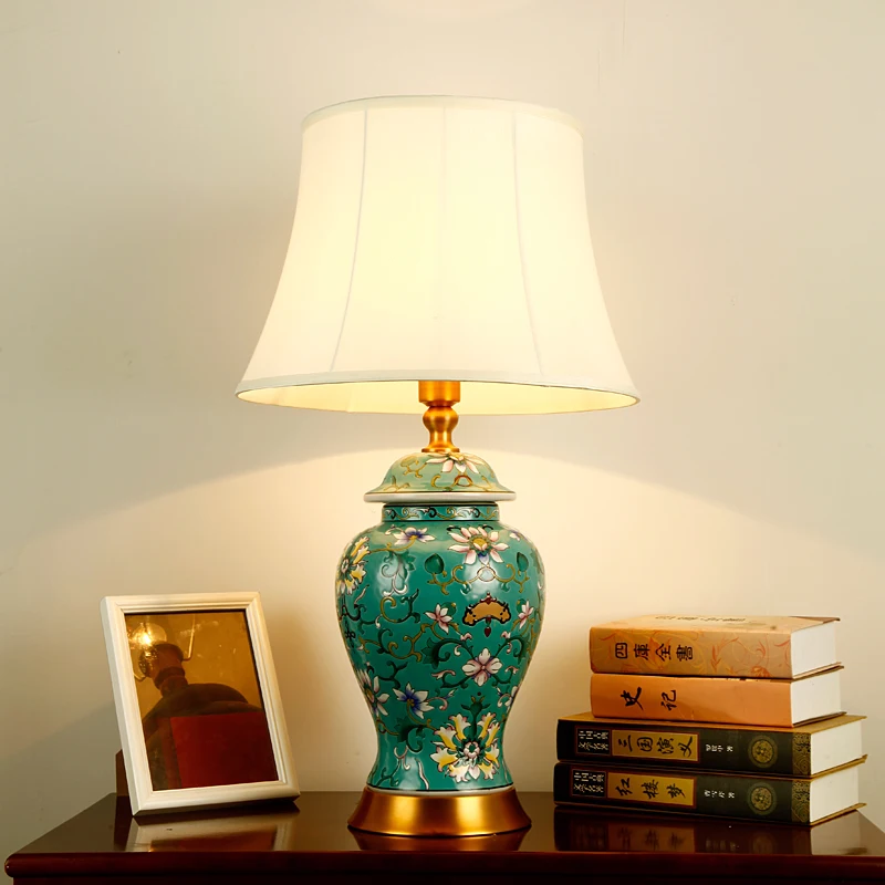 Bedroom vintage table lamp china Study living room Table Lamp for wedding decoration porcelain ceramic lamp table lamp   (6)