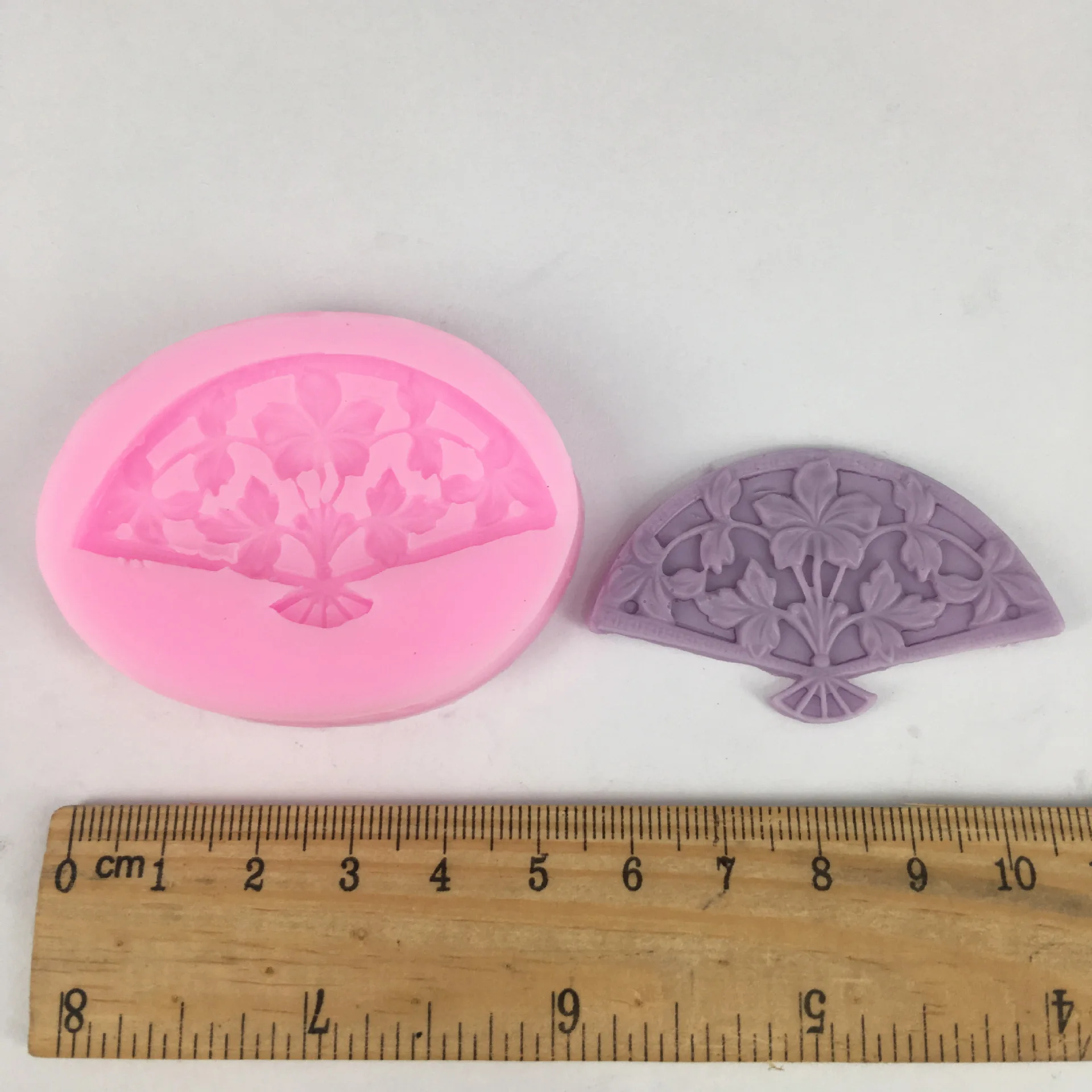 Small Craft Fan silicon gel Mould sugarcraft Chocolate biscuit mold Silicone Soap Molds