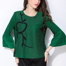 ; модные стильные футболки с рукавом-крылышками; свободные футболки с расклешенными рукавами