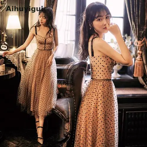 

Aihuyigui 2019 Summer Runway Designer Sexy Spaghetti Strap Shoulder Sequined Letter Dress Women Dot Tulle Mesh Dress Dr425
