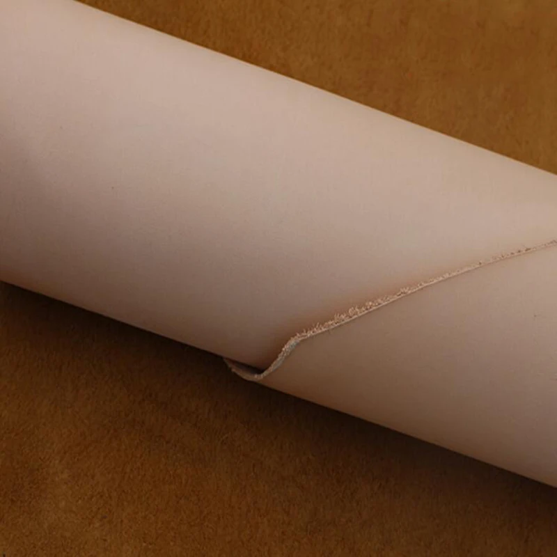 

Vegetable tanned leather skin Leather Seat / steering wheel Make wallets, bags, card packs Oil leather plain smooth leather 1mm