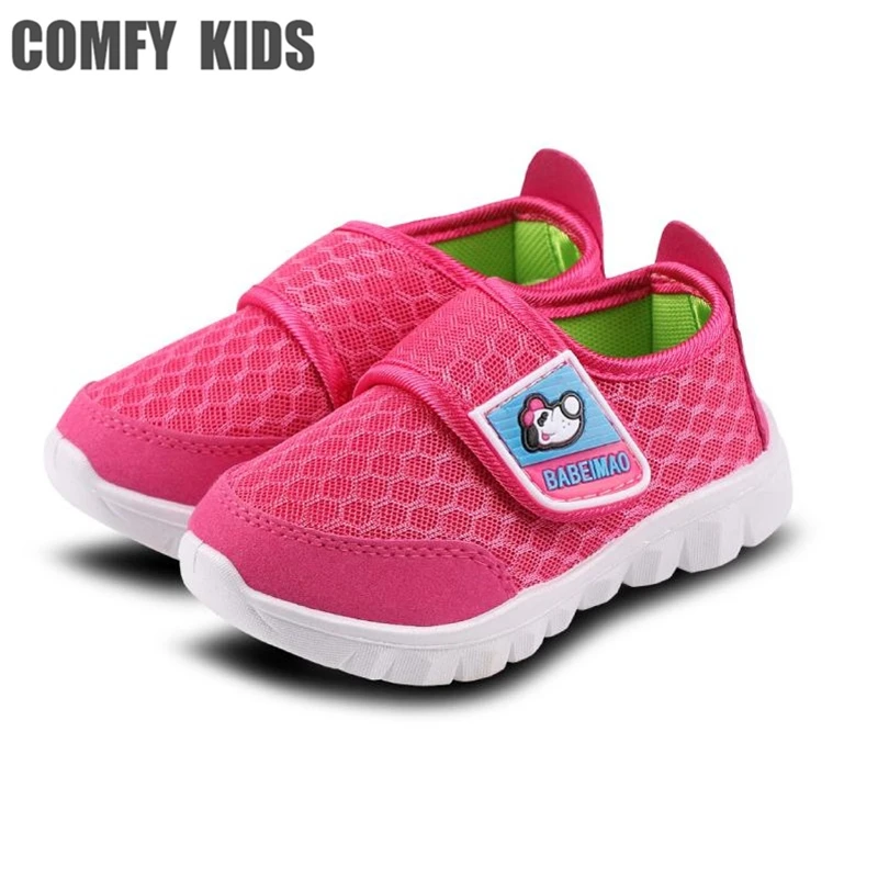 مريح الاطفال سوبر خصم طفلة الاطفال تنفس رياضية حذاء/الفتيان الفتيات شبكة لا رائحة كريهة قدم الأطفال الاطفال Hardanger