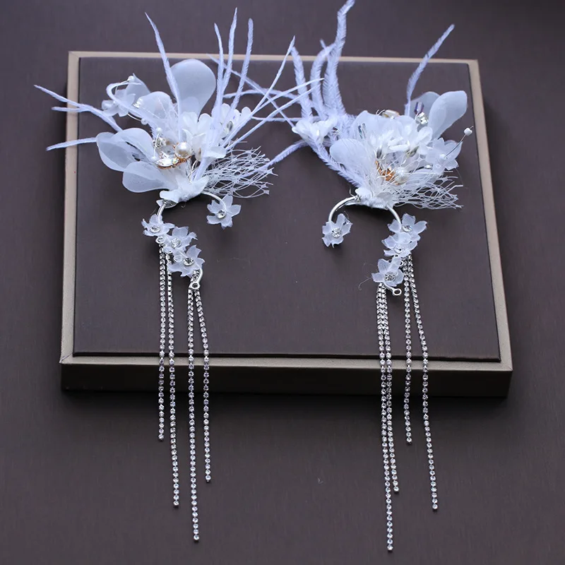 

Handmade White Yarn Flower Long Drop Earring Fashion Rhinestone Hook Earrings Jewelry Women Ear Clips Wedding Party Ornaments