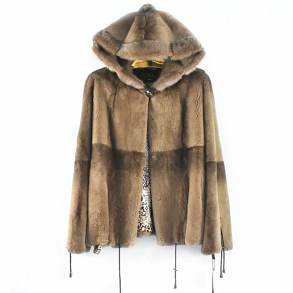 2018women's new natural real rabbit fur coat wearing a hat, mink fur accessories coat, warm fashion, suitable for autumn and wi - Цвет: Coffee color