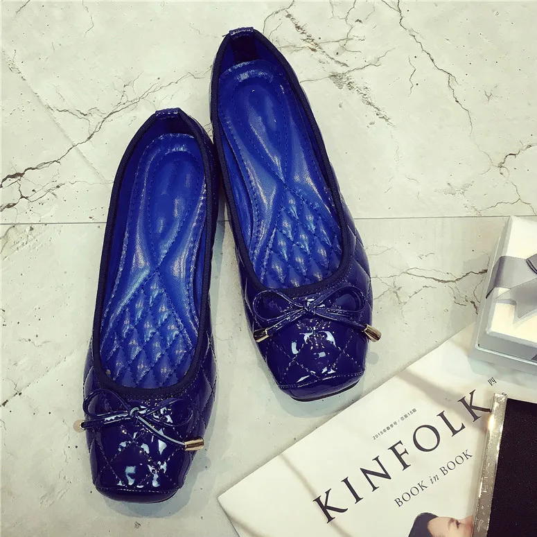 

Women Shoes Fashion Patent Leather Bow Flats Lady Shoes