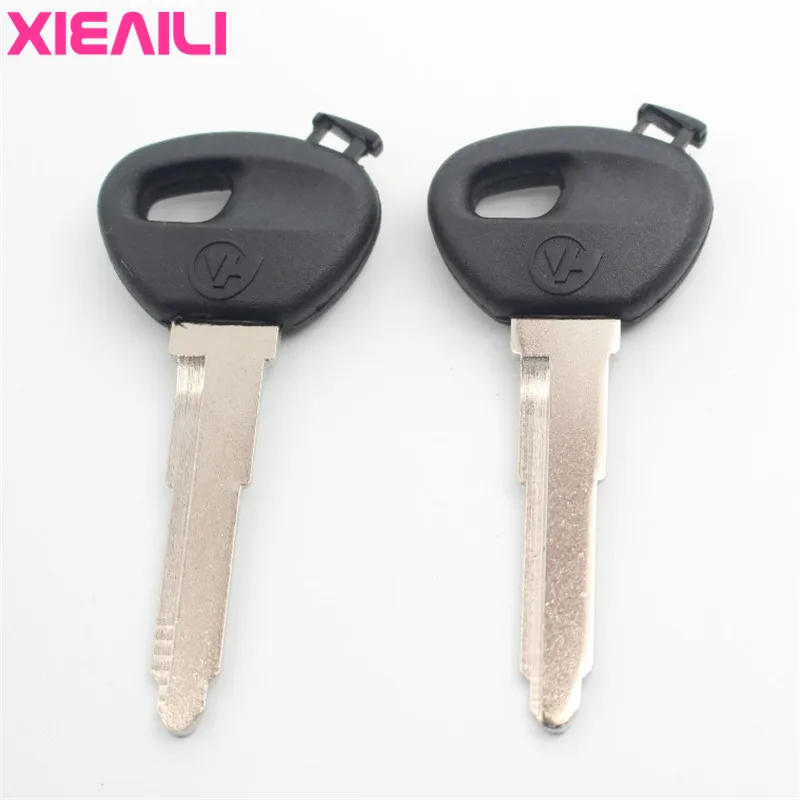 

XIEAILI 10Pcs Transponder Key Case Shell For Mazda Old M2/M3/M5/M6 Key Fob Case S386