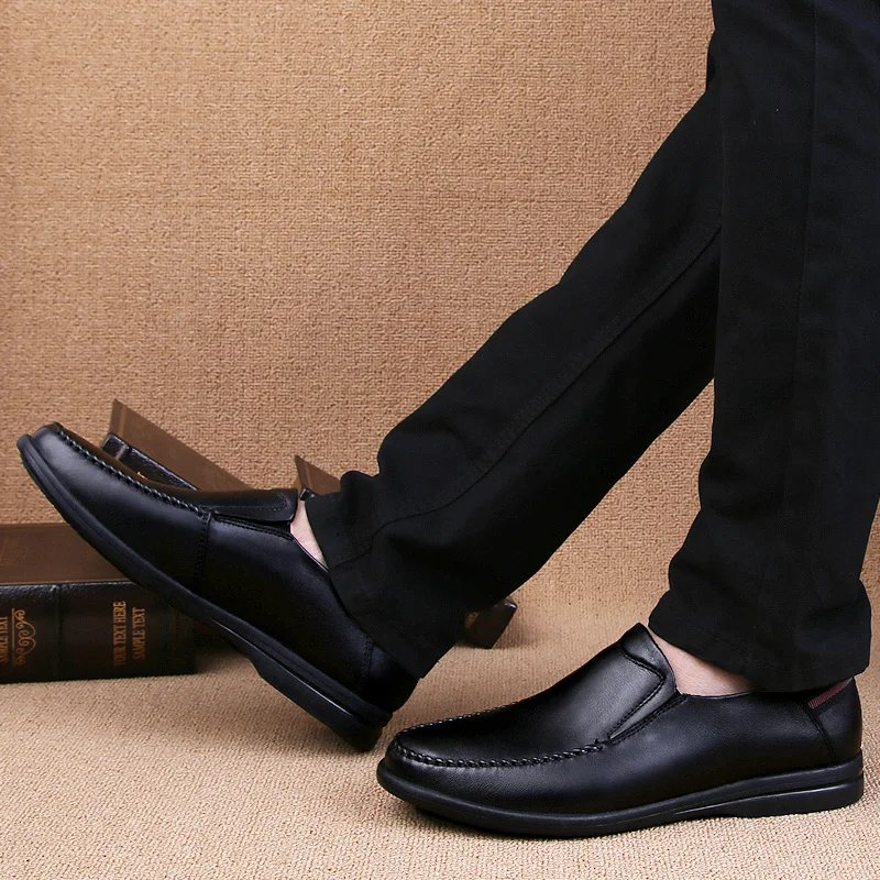 Мужская обувь размера плюс из натуральной кожи; мягкая Нескользящая повседневная обувь; дышащая обувь без шнуровки; обувь для вождения на плоской подошве; Мужская обувь; Прямая поставка