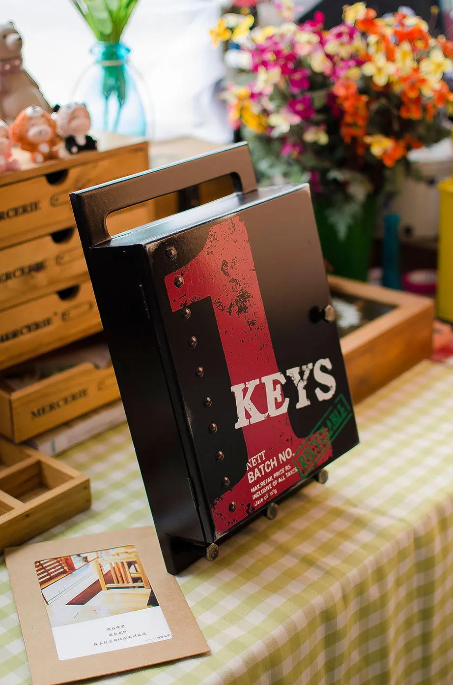 1264138168_1401444317