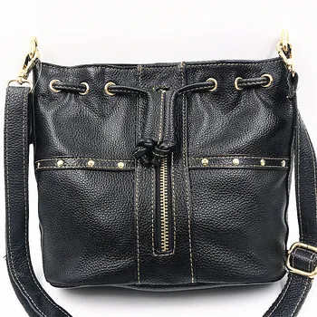 

Famous brand design bag Women Genuine Leather Drawstring Tassel Bucket Bag Fashion Women Small Shoulder Bag Ladies Messenger Bag