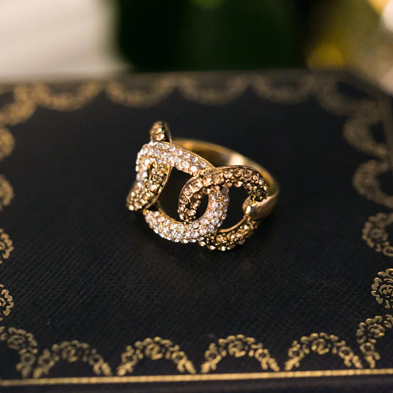 Fashion-Cross-Circle-Rhinestone-Rings-For-Women (3)