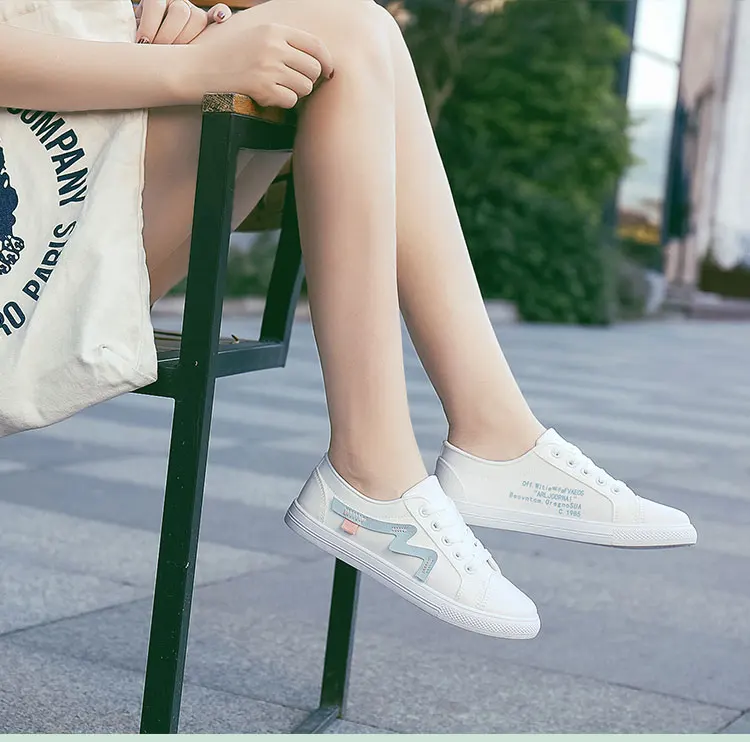 111-1. Women Casual Shoes 2018 Spring Autumn Canvas Women Shoes Fashion Lace-Up Women Flats Breathable White Women Sneakers