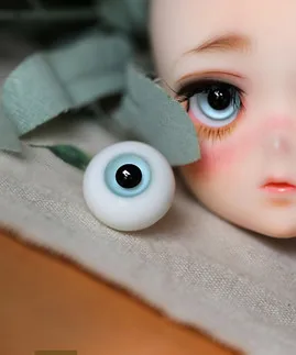 

BJD doll eyeball is suitable for 1/3 1/4 1/6 doll to wear blue and gold glass eye doll accessories