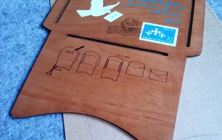 Деревянный шаблон конверта, трафарет конверта, деревянная форма конверта для изготовления конвертов с ручным управлением