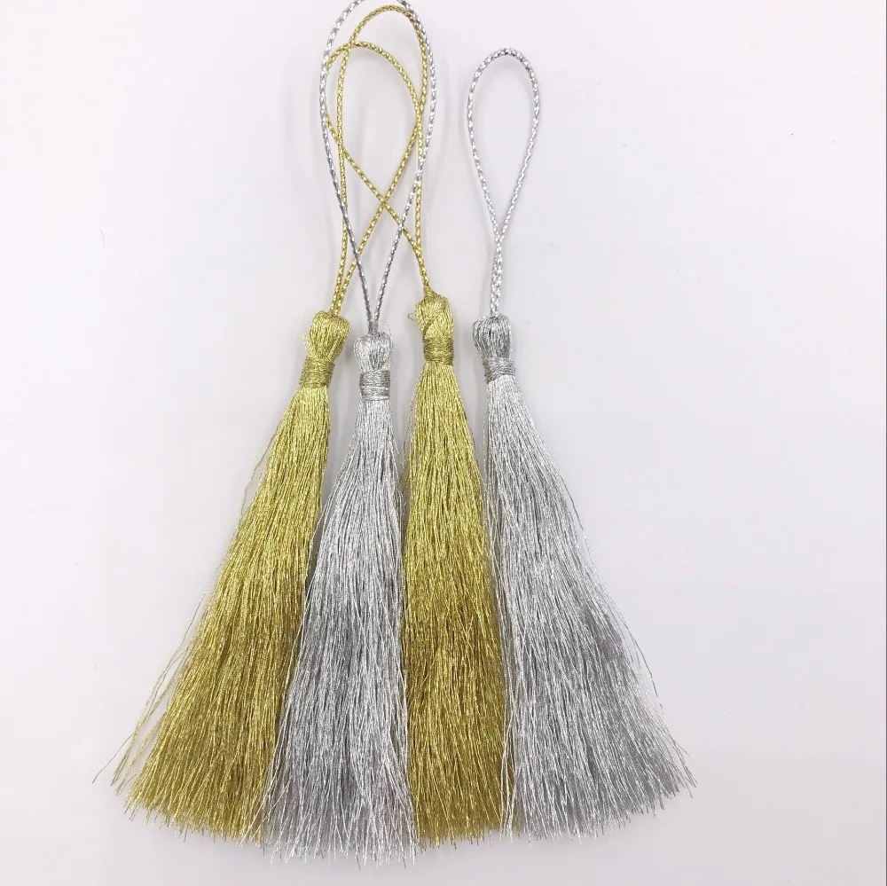gold-silk-silver-silk-tassels-3