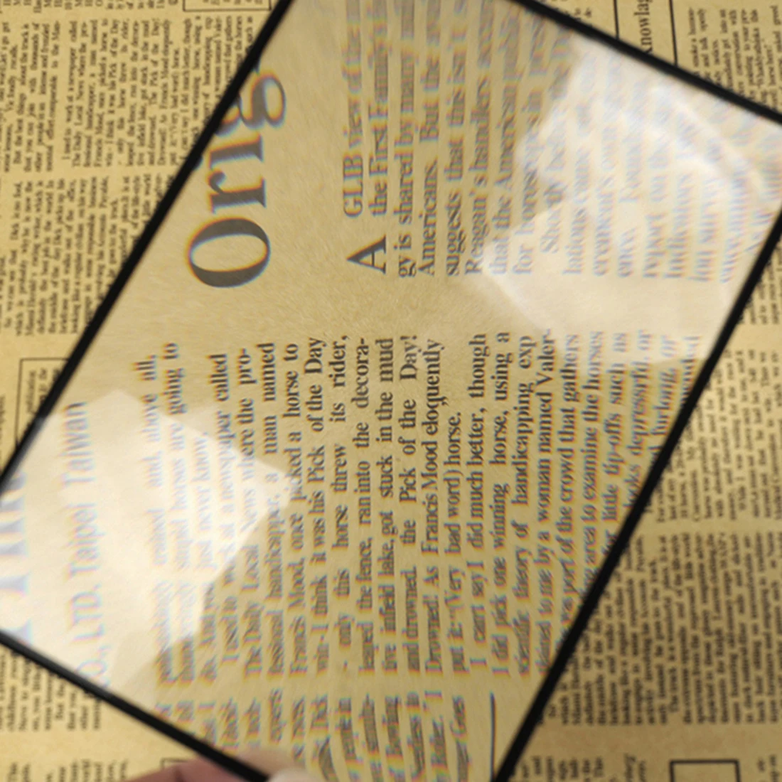 

1pcs Book Page Magnification Magnifying Glass X3 180X120mm Convenient A5 Flat PVC Magnifier Sheet Magnifying Reading Glass Lens