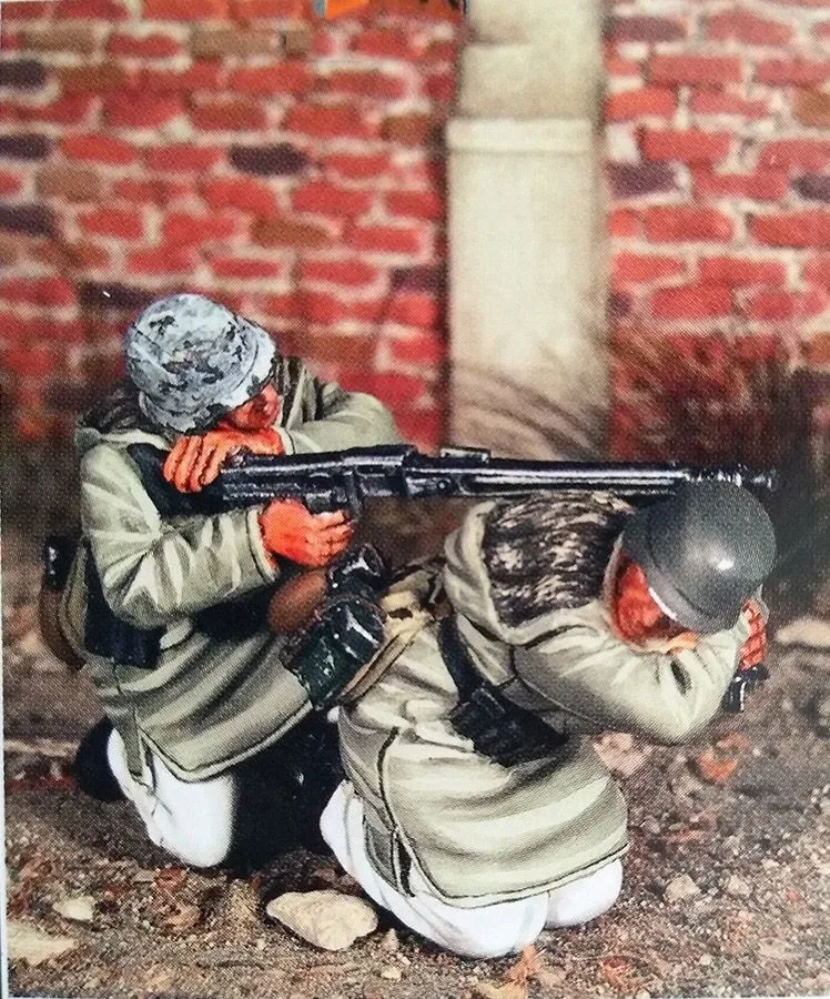 

1/35 Resin Figure Model Kit Unassambled Unpainted 237