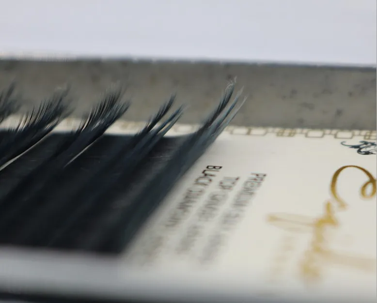 

HBZGTLAD 2018 New 3 layers Overlay 0.07mm high-quality mink eyelash extension,fake eyelash extension,individual nature eyelashes