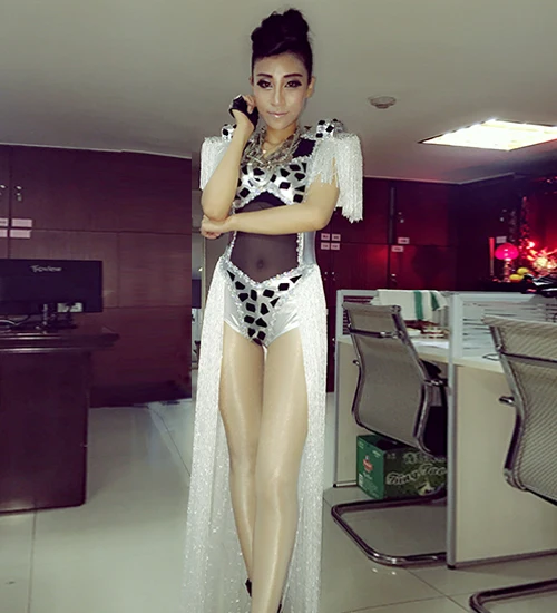 

New style Sexy Female Singer DJ Silver Paint Tassel Stage Costumes