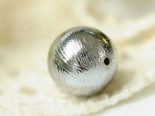 Подлинные натуральные Gibeon железа метеорит молдавит Свободные Круглые бусины 12 мм серебро один ювелирные изделия из бисера AAAAA Прямая