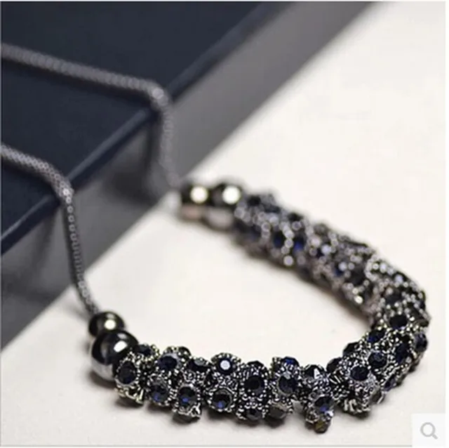 Knock Fashion Short Design Female Necklace A Hot-Selling Recommendation in Dark Blue