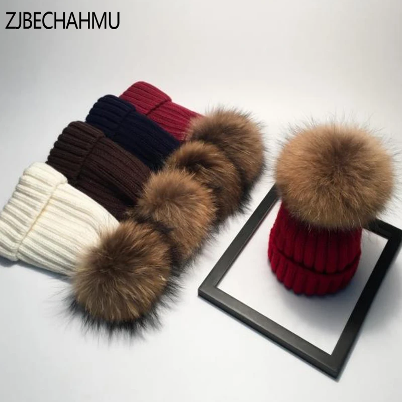 

Spring Fashion Real Fox Fur Mink Pompoms 15cm Hats For Women Girl Winter Wool Skullies Beanies Hat Solid Cotton Warm gorros cap