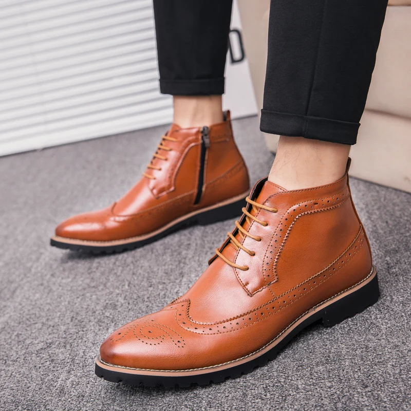 

2018 British Style Men Brogue Footwear Brown Black Male Business Dress Shoes Comfortable Social Shoes High Top Mens Zipper Shoes
