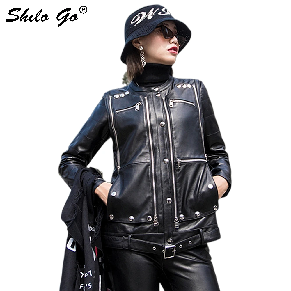 

Streetwear Leather Vest Womens Rivets Front Zip O Neck Sleeveless Sheepskin Genuine Leather Locomotive Vest Pocket Female Vest