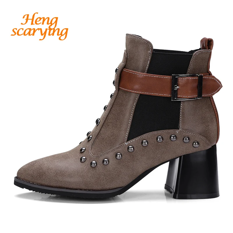 

2018 Plus Size 48 Women Ankle Martin Rivets Boots Winter Studded Snow Boots Female Platform Vogue Fetish 6cm Square Heels Shoes