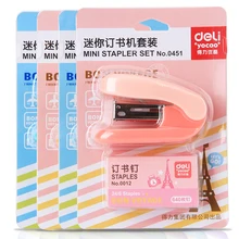 deli 0451 набор швейных машин ярких цветов мини-степлер Зажим для ремня скобы Прикрепленный ручной мини-степлер