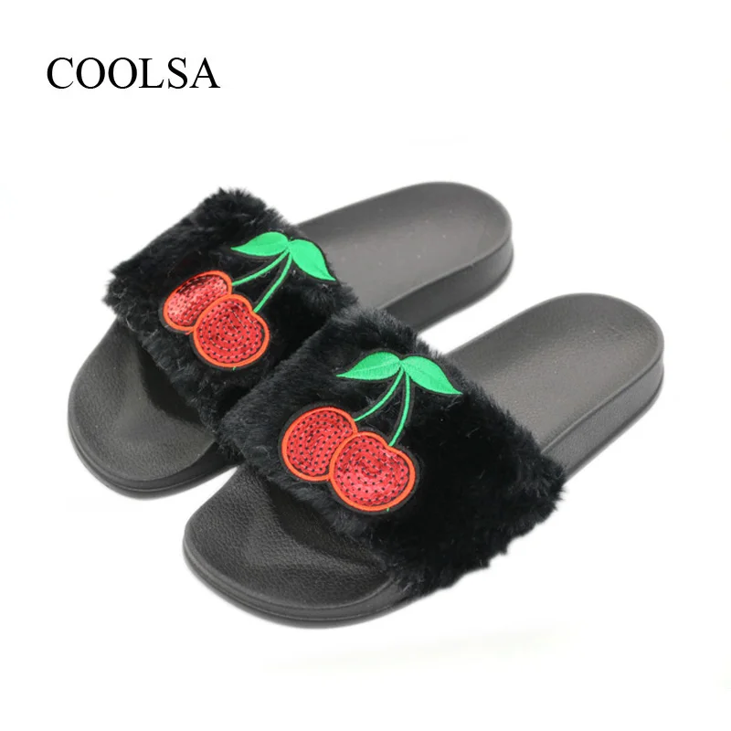 red flat slippers