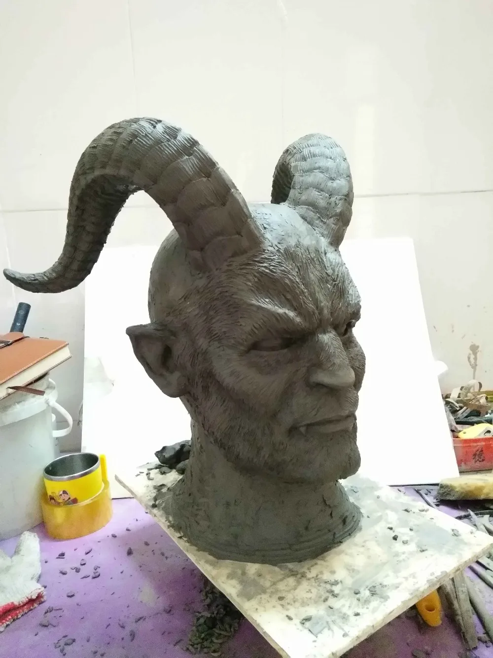 Лидер продаж 2017 маска из фильма Красавица и Чудовище страшная для косплея