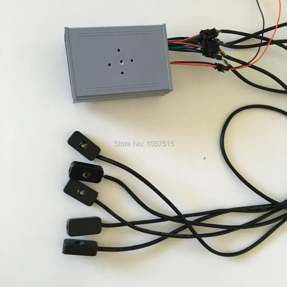 

Takagism game prop, real life room escape props shooting the light sensors in a right sequence to run from chamber room
