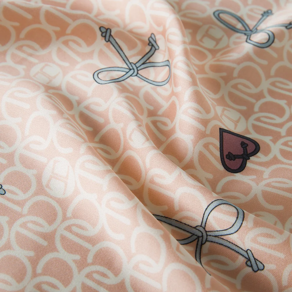 3806891503_1374376050