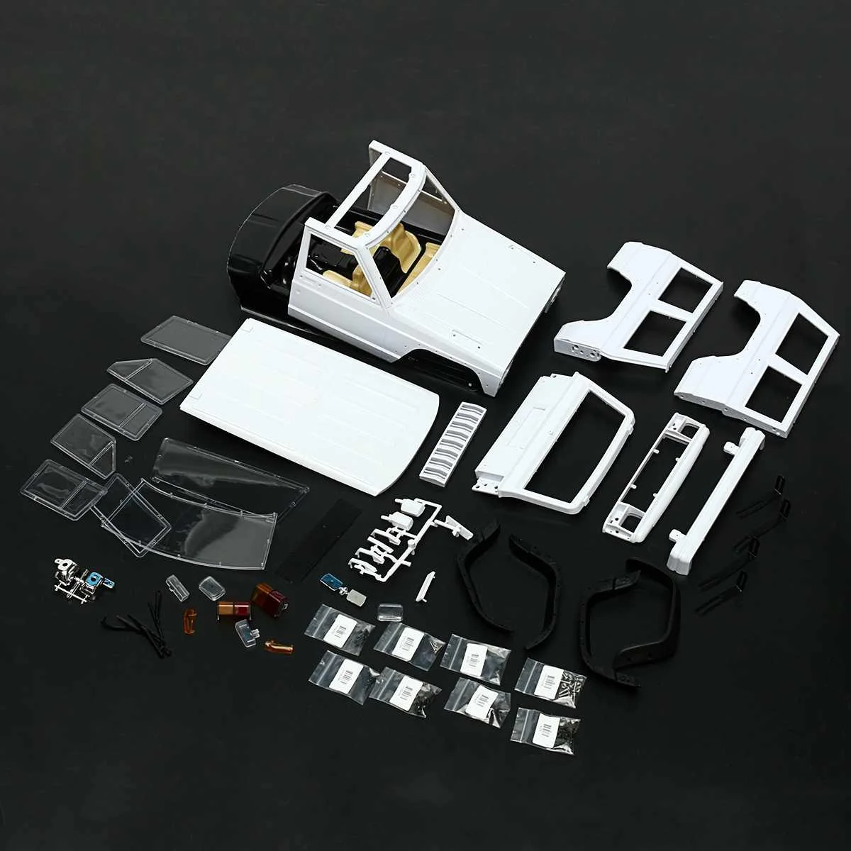

Hard Plastic Car Shell Body DIY Kit for 313mm Wheelbase 1/10 For Wrangler Jeeps Axial SCX10 RC Car Crawler Vehicle Model White