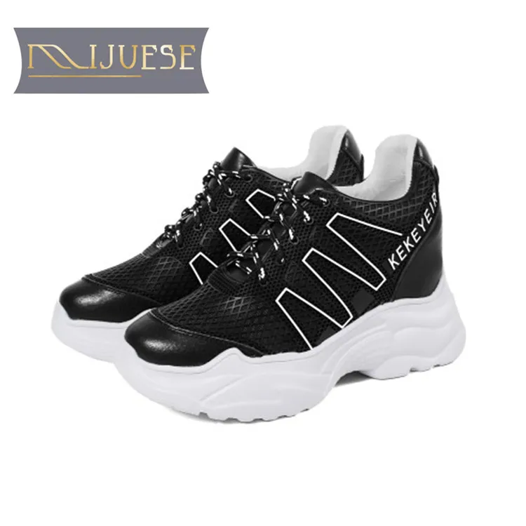 

MLJUESE 2018 women sneakers cow leather +Air mesh white color autumn spring hidden heel wedges sneakers Vulcanize Shoes