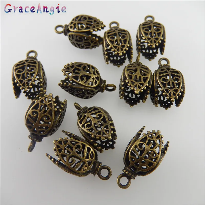 

GraceAngie 8PCS Copper Antique Bronze Color Hollow-Pattern Pendant Finding 17*11*11MM 05745 Handmade Fashion Jewelry Charms