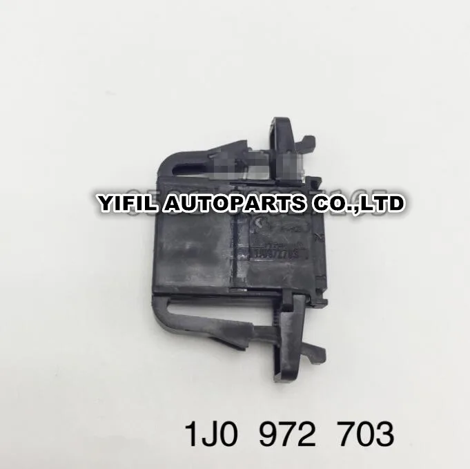 

10pcs/lot 3 Pin/Way Door Light Connector Taillights Plug For Volkswagen VW 1J0 972 703 1J0972703