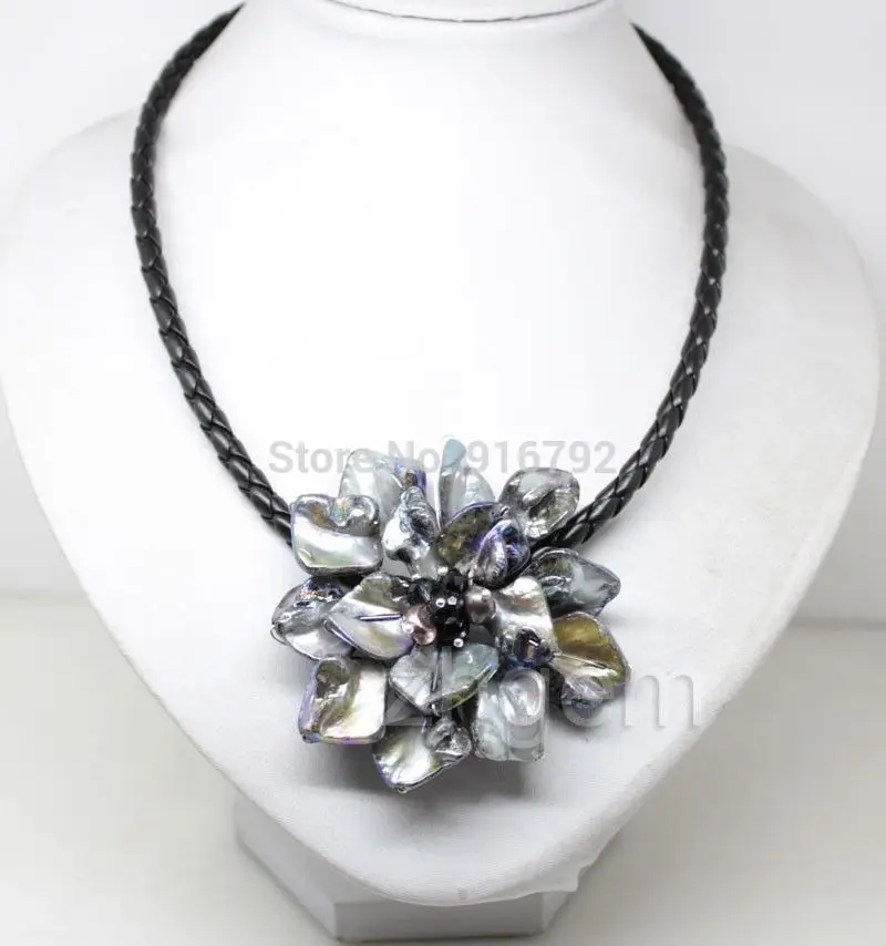 

YH@CS >>>shell 1 flower mother of pearl MOP crystal pearl pendant necklace black leather