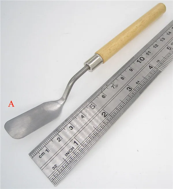 шпатель для полиграфической краски. скребок художника 7 букв. скребок художника 7 букв. лопатка для набора красок. скребок пчеловодный.