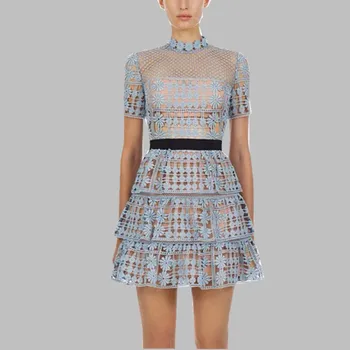 

Women Self Portrait Cake Short Dress Runway Summer 2019 Short Sleeve Lace Patchwork Ruffles Party Dress Vintage Hollow Out Dress
