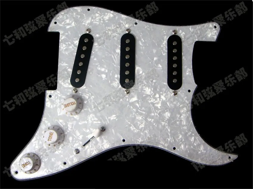 White Pearl SSS Loaded Prewired Pickguard scratchplate Circuit Assembly Electric Guitar with SSS BlacK pickup Guitar Accessories White Pearl SSS Loaded Prewired Pickguard scratchplate Circuit Assembly Electric Guitar with SSS BlacK pickup Guitar Accessories