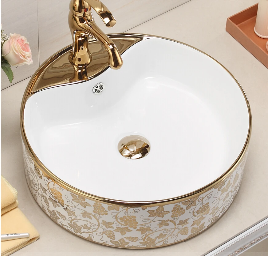Europe type lavatory. Table face basin ceramic art basin. The stage basin sink of the basin that wash a face