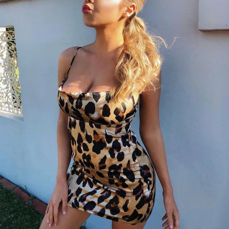 

Sexy Women Halter Leopard Bodycon Dress 2019 Summer Sleeveless Party Club Mini Dress Woman Satin Robe Longue Femme Vestidos