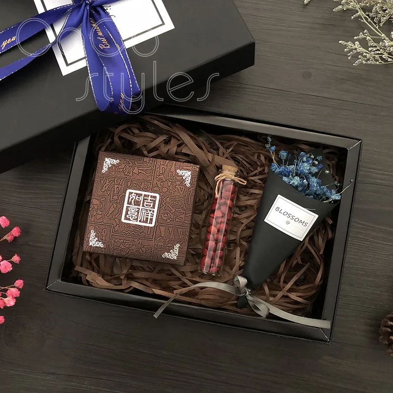 

Cocostyles custom distinctive premium gift box with bracelet for men business present advertising birthday partry events gift
