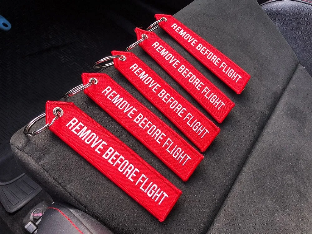 UTB8f3oir0nJXKJkSaiyq6AhwXXaP