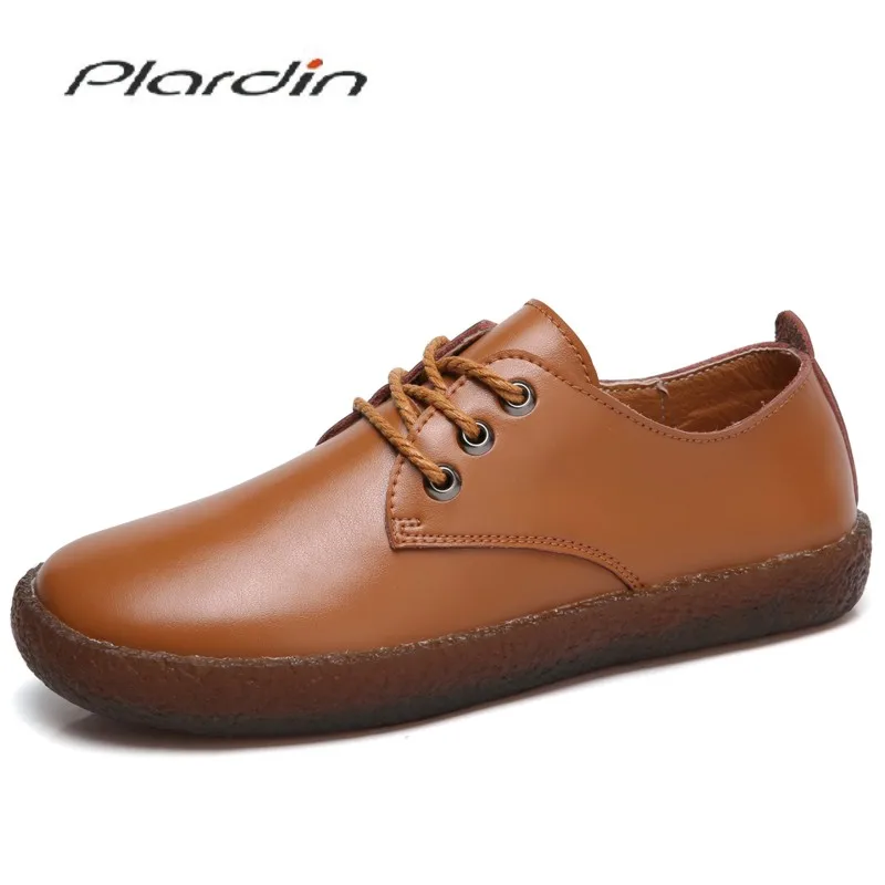 Plardin جديد الترفيه جلد طبيعي الخياطة تزلج الأحذية المسطحة النساء أحذية الباليه الدانتيل يصل موجزة حذاء رياضة المرأة الشقق أحذية